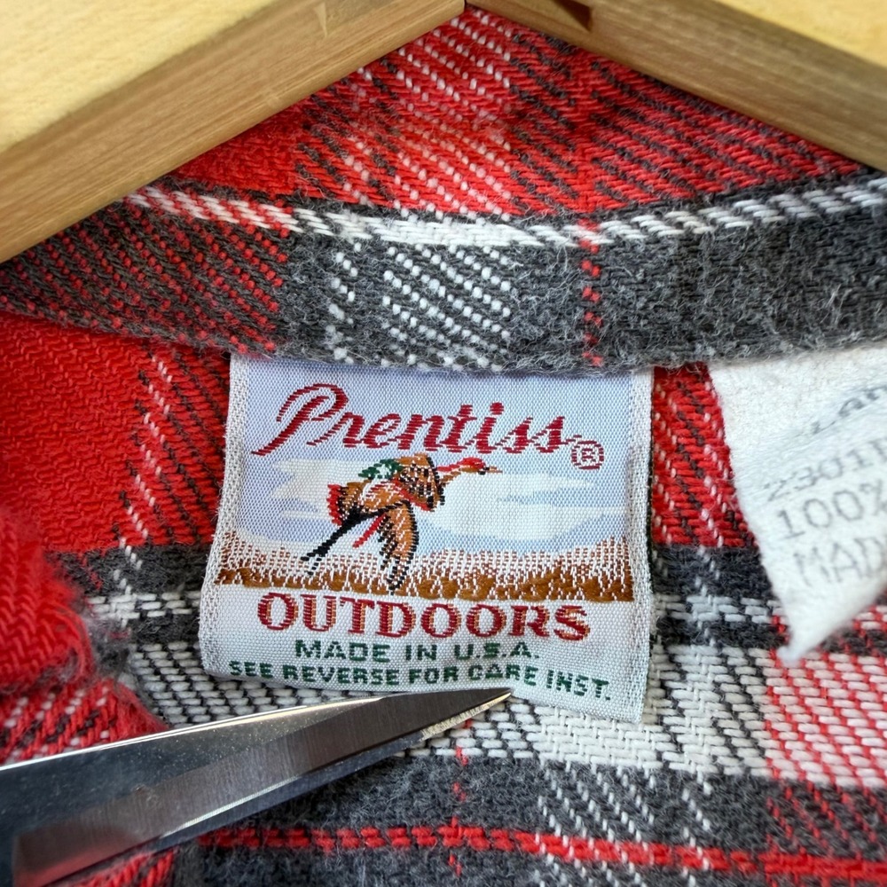 Vintage Prentiss Outdoors Men's Flannel Shirt Size L Large Red Black Plaid - Picture 4 of 7